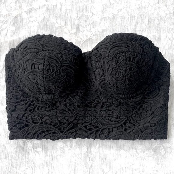 Guess by Marciano size 0 lace bustier - Picture 4 of 15